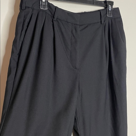 Nili Lotan | Women’s Virgin Wool Black Montana Pleated Pants Size 10 - Picture 3 of 9